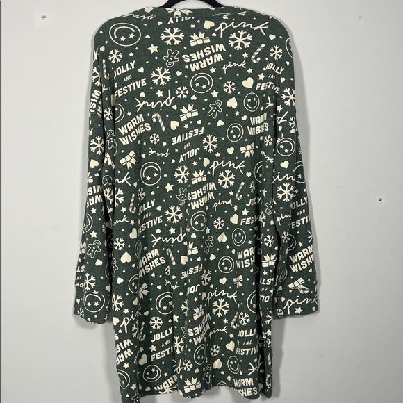 NWT PINK Victoria's Secret Women's Green & Cream Holiday Thermal Cozy Nightgown - Picture 3 of 5